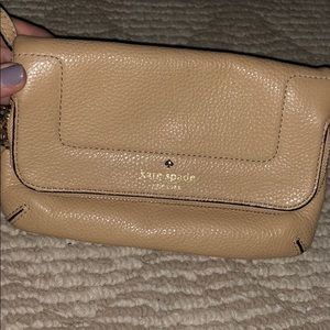 Kate Spade Crossboday- great condition!